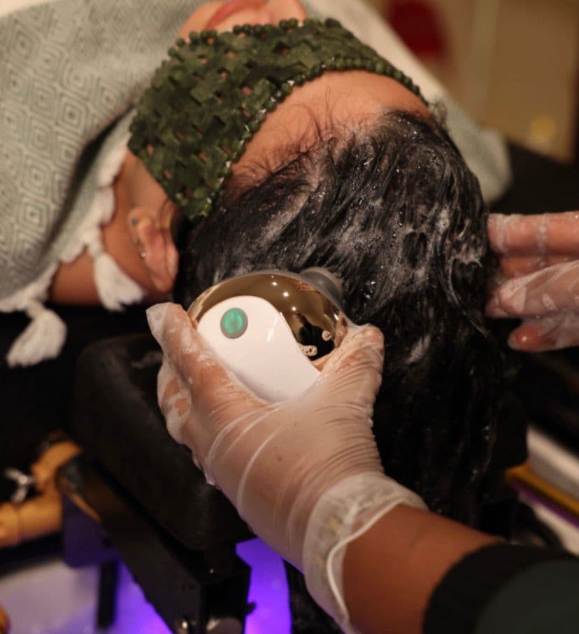 سقنتشر هيد سبا