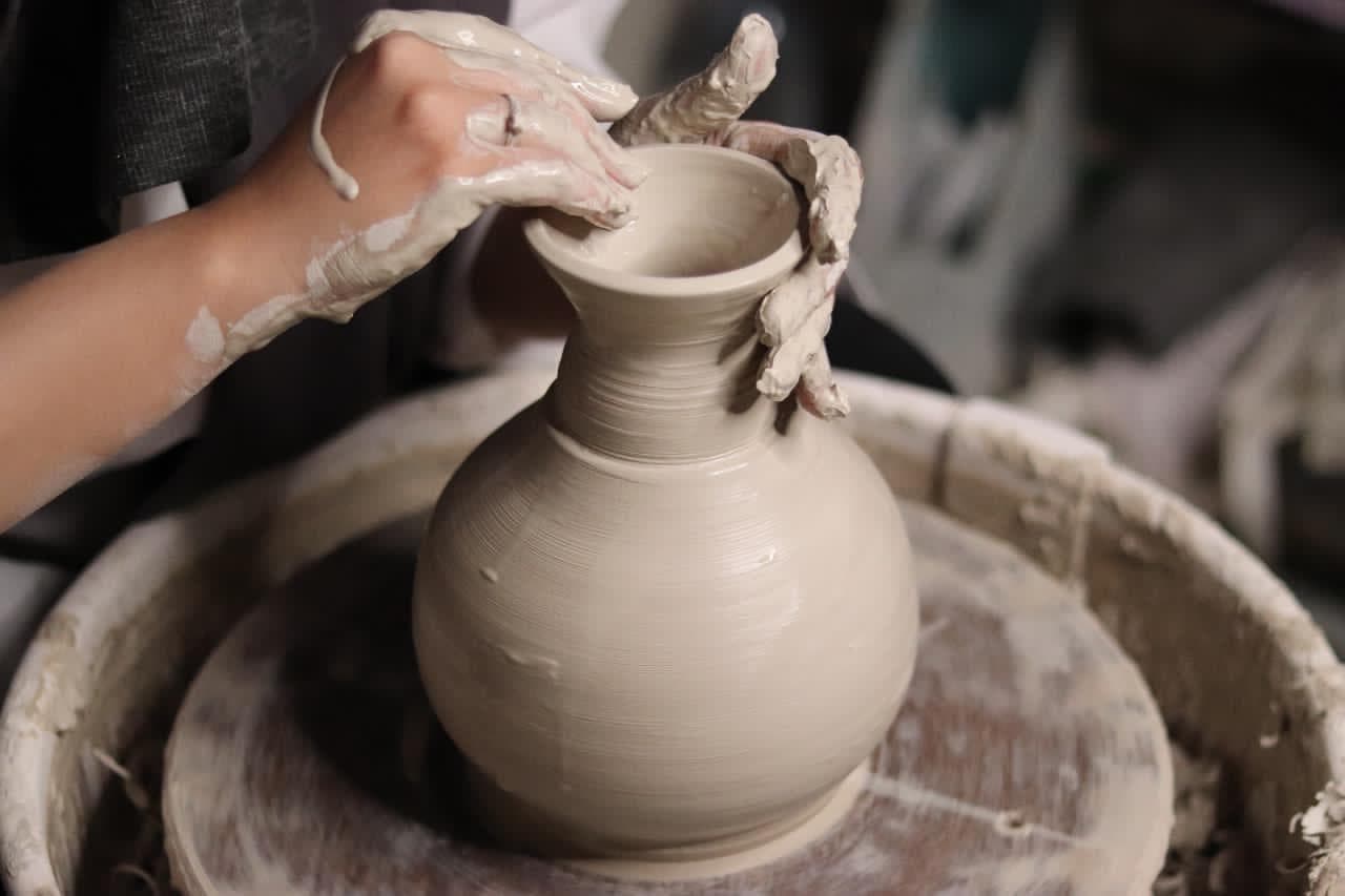 تجربة صِناعة الفخار